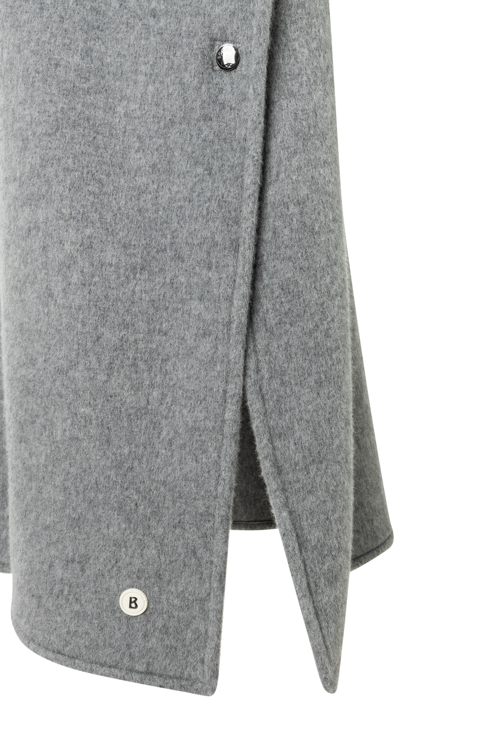 Nilla Cape in Gray